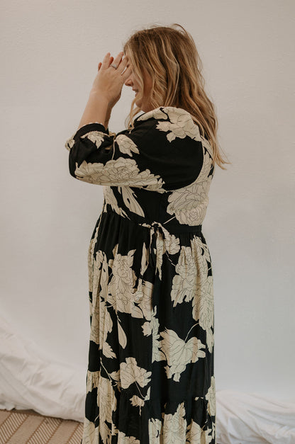 EVA REG/CURVY FLORAL COLLARED MIDI DRESS