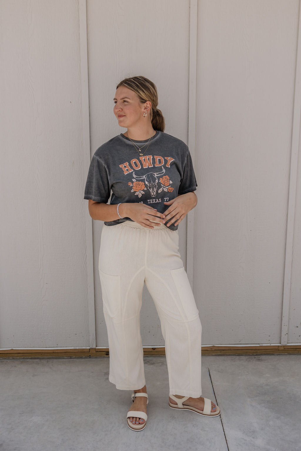 HOWDY CROPPED GRAPHIC TEE BY IVY & CO