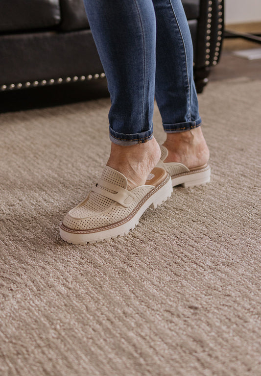 SHERLYN IVORY SLIP ON MULE