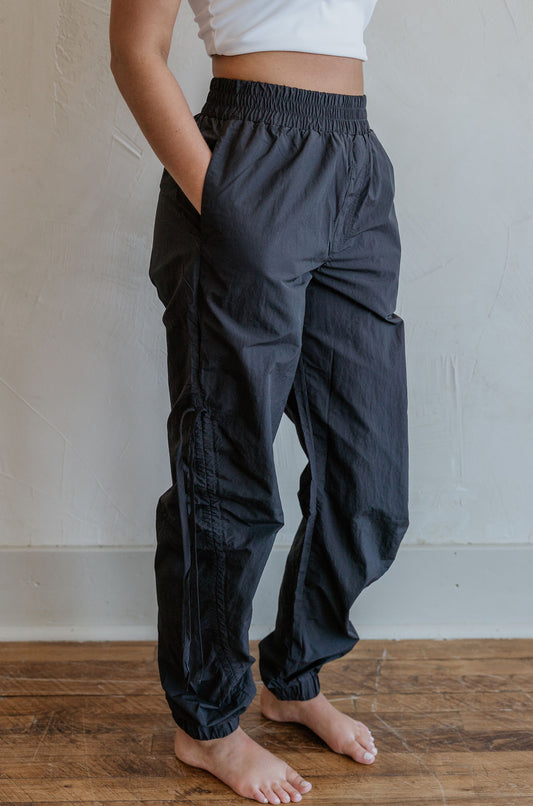 EMILEE BAGGY JOGGER PANTS