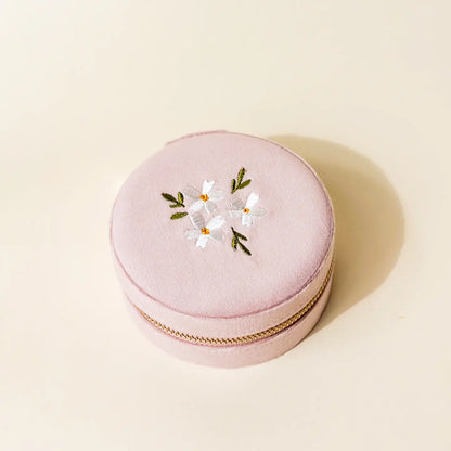 ROUND VELVET JEWELRY CASE