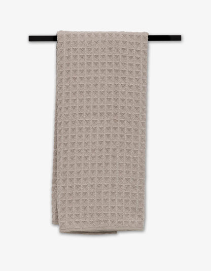 GEOMETRY LUXE HAND TOWEL