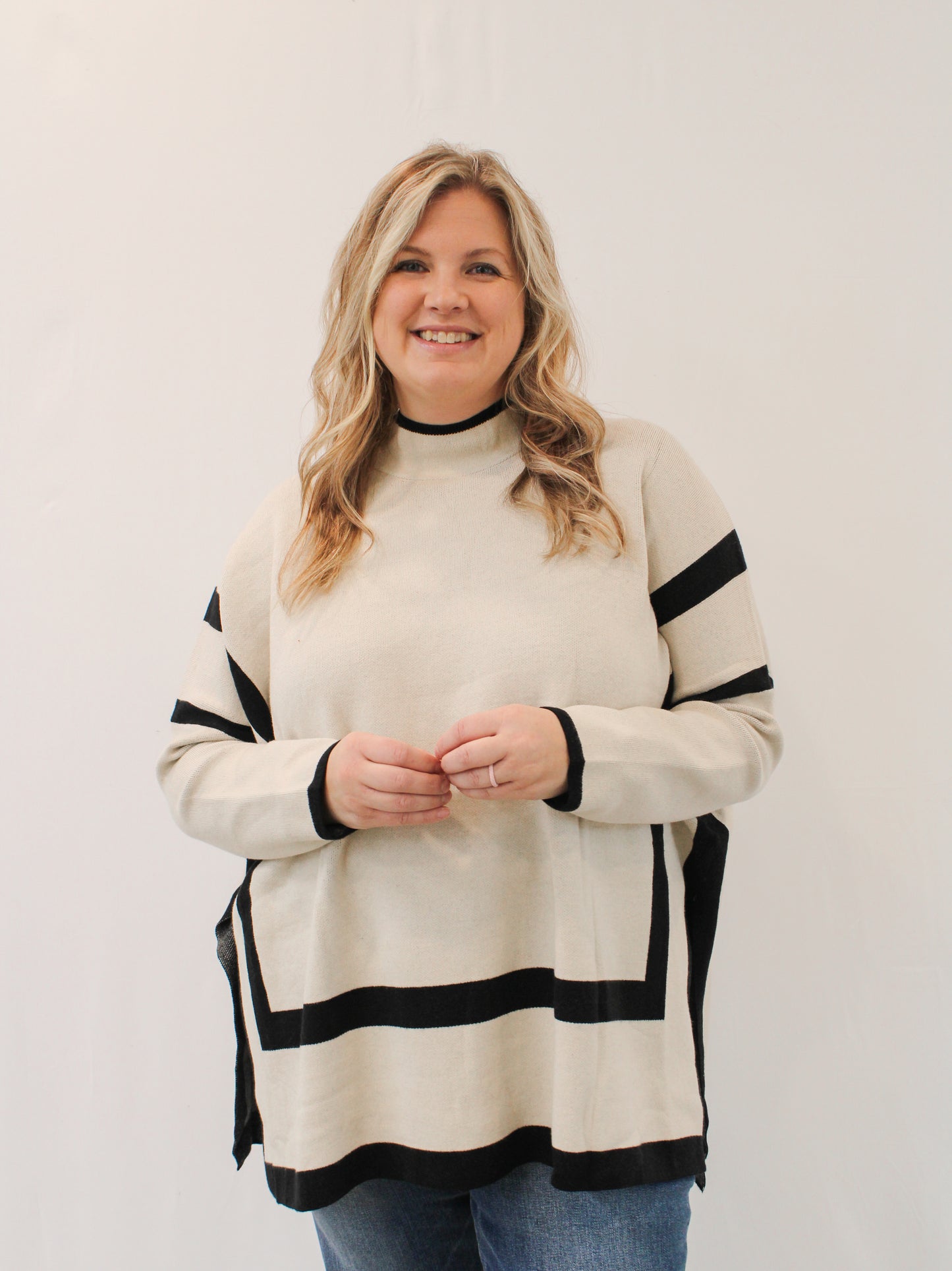 KLEY CURVY TWO TONE SWEATER