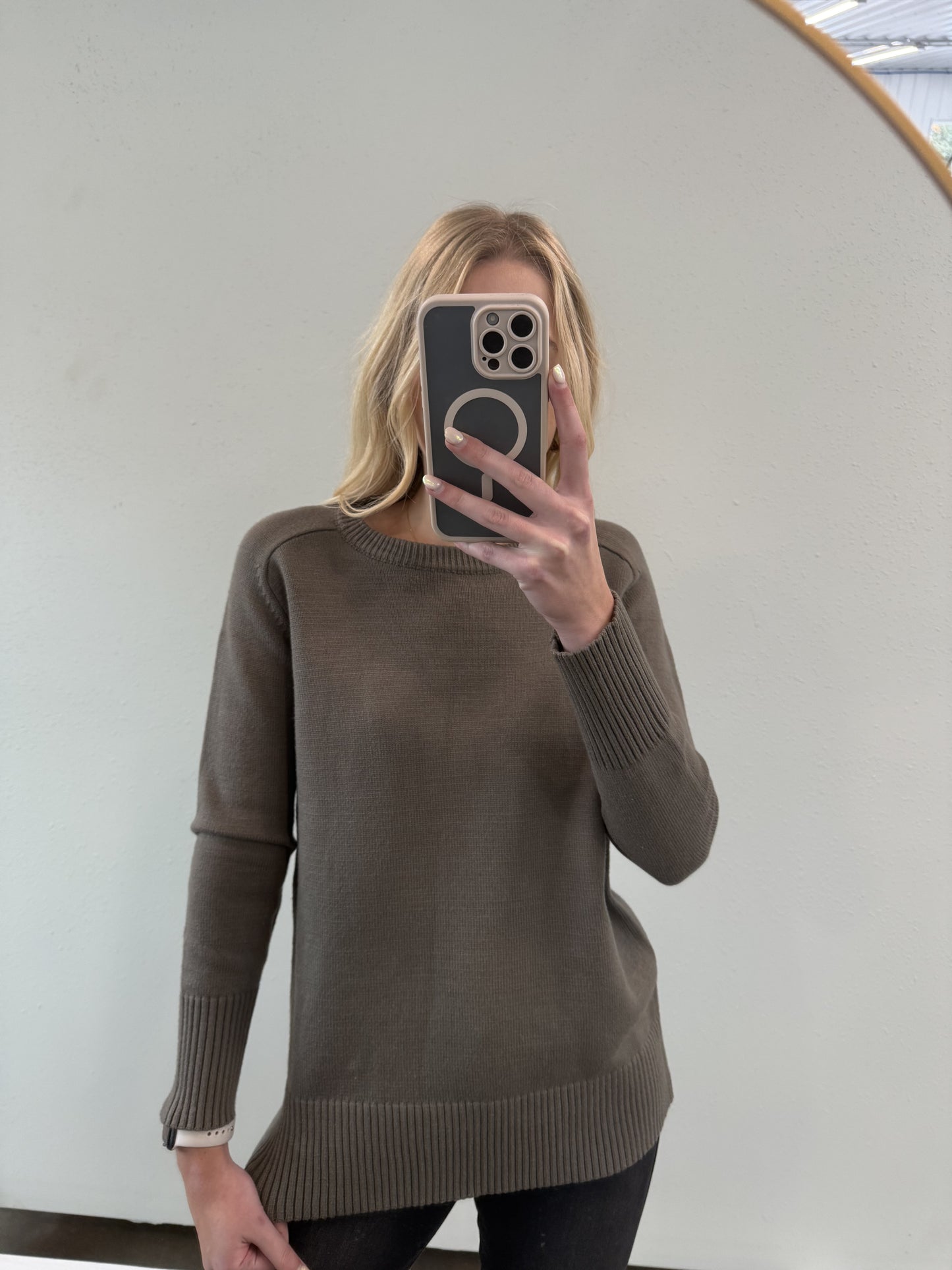 ASPEN KNIT OLIVE SWEATER