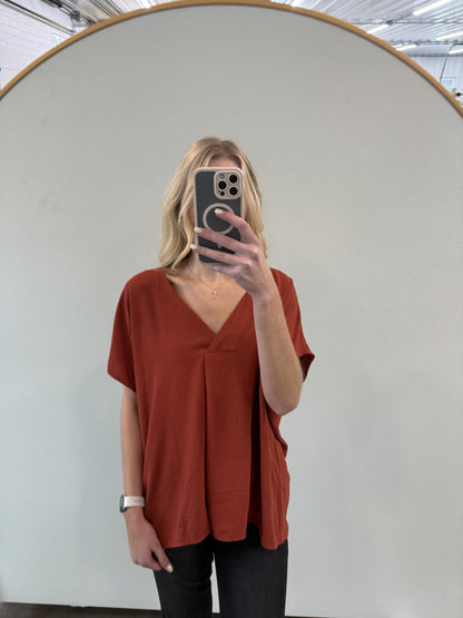 RITA DEEP V-NECK BLOUSE