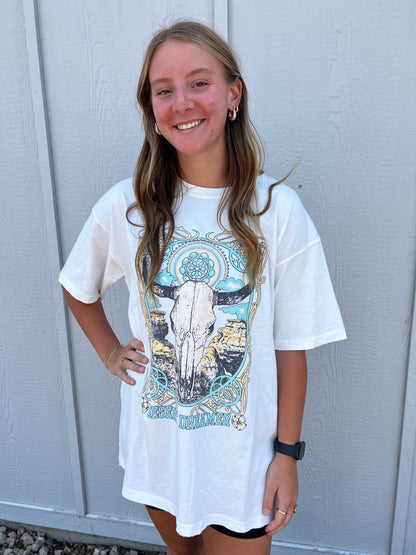 IVORY DESERT DREAMER OVERSIZED GRAPHIC TEE BY IVY & CO