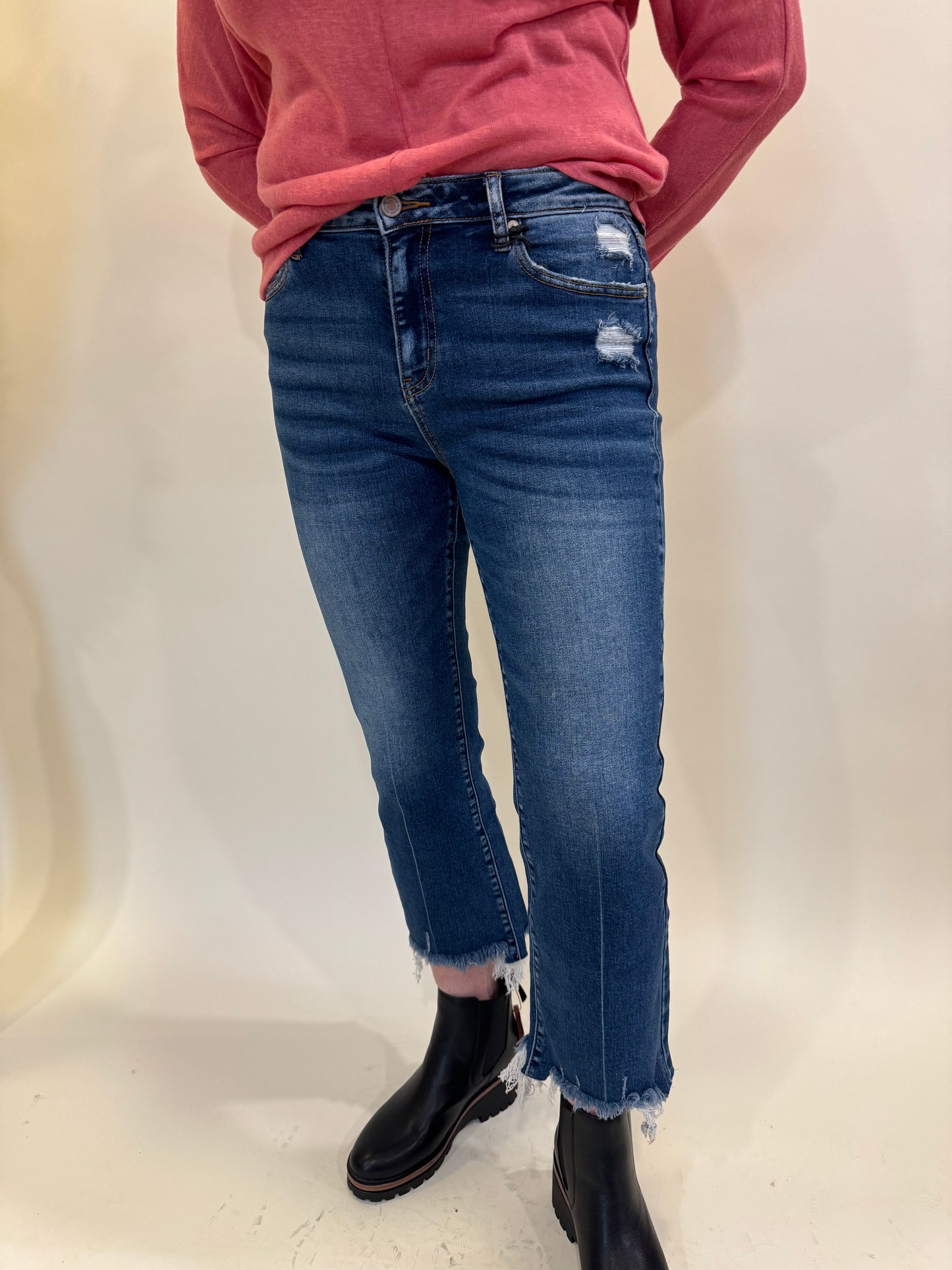 KASSIE DENIM JEANS WITH FRAYED HEM