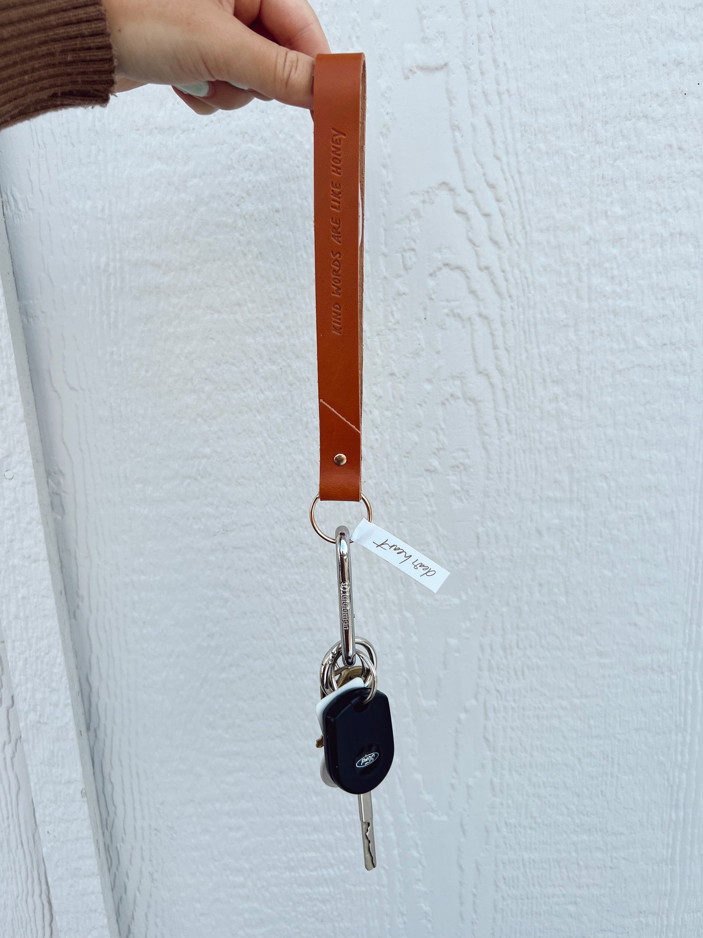 DEAR HEART WRISTLET KEYCHAIN