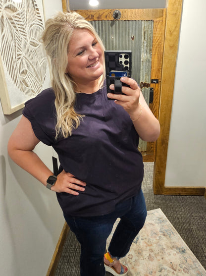 JAYNE CURVY ESSENTIAL CAP SLEEVE TOP 2 COLOR OPTIONS