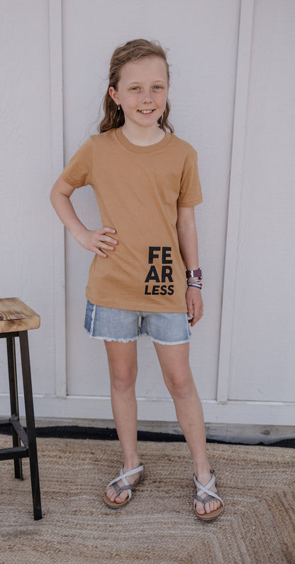 FEARLESS GIRLS GRAPHIC TEE