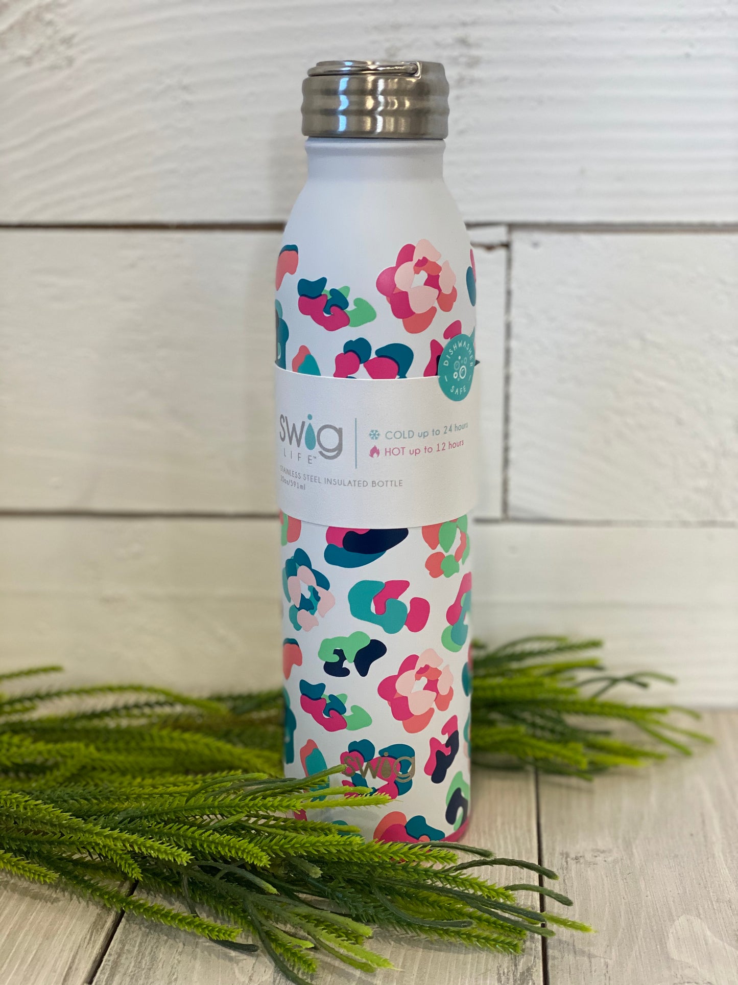 SWIG 20 OUNCE WATER BOTTLE FUN DESIGNS