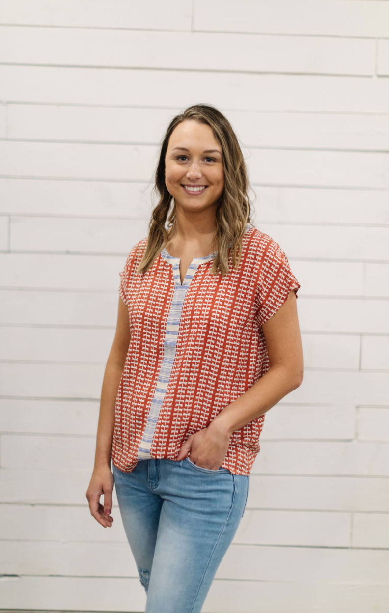 RED & BLUE SHORT SLEEVE PRINTED TOP