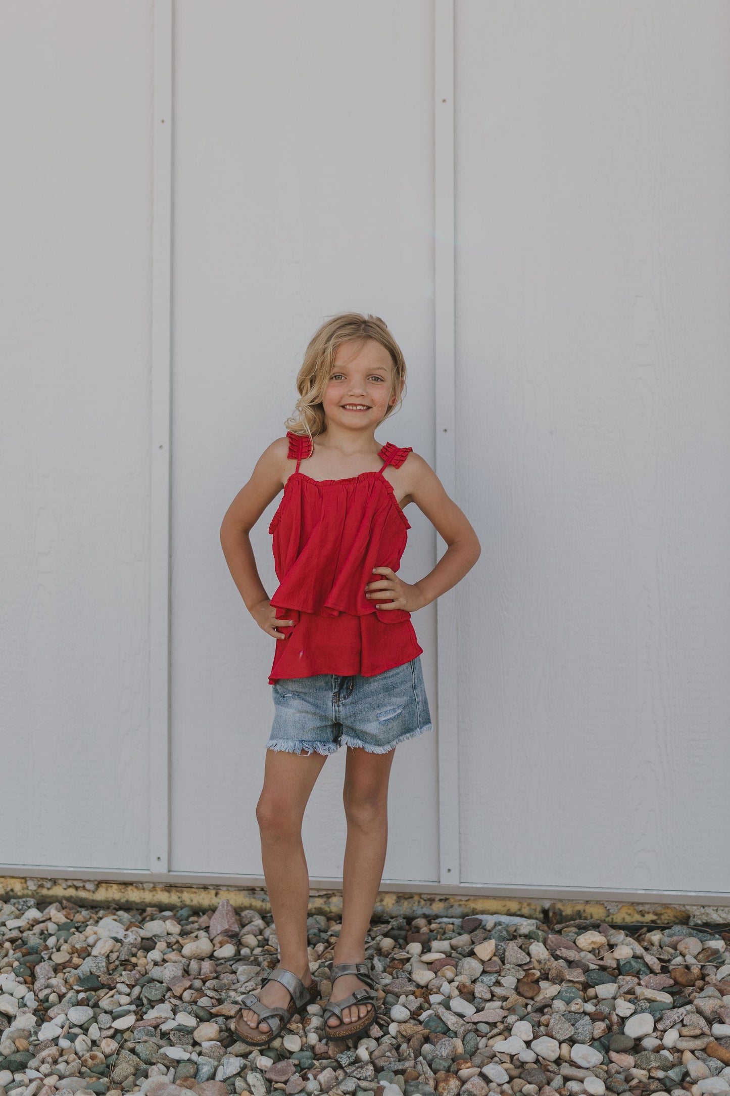 Girls tiered pleated strap tank top 2 color options