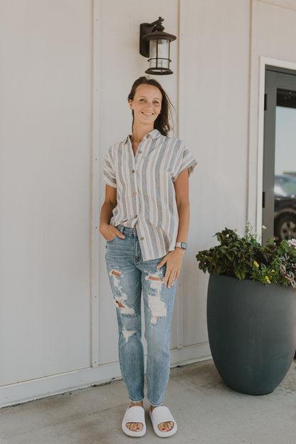 HEIDI STRIPED TOP WITH BUTTON FRONT OPENING